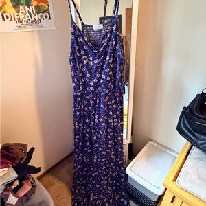 Kaileigh Navy Floral Maxi Dress